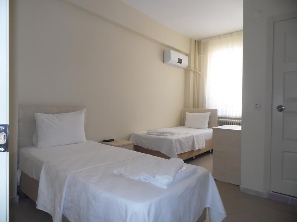 Saral Otel Derince Værelse billede
