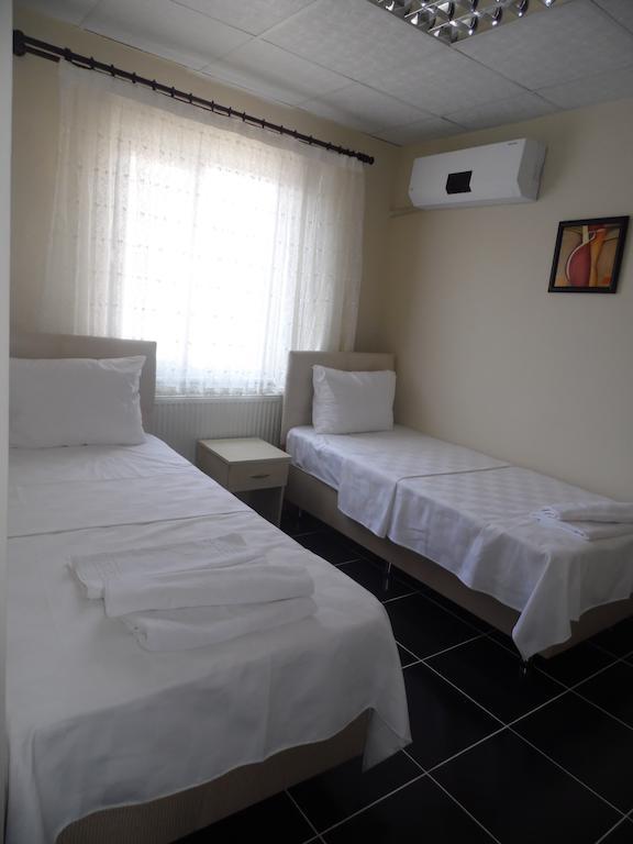 Saral Otel Derince Værelse billede