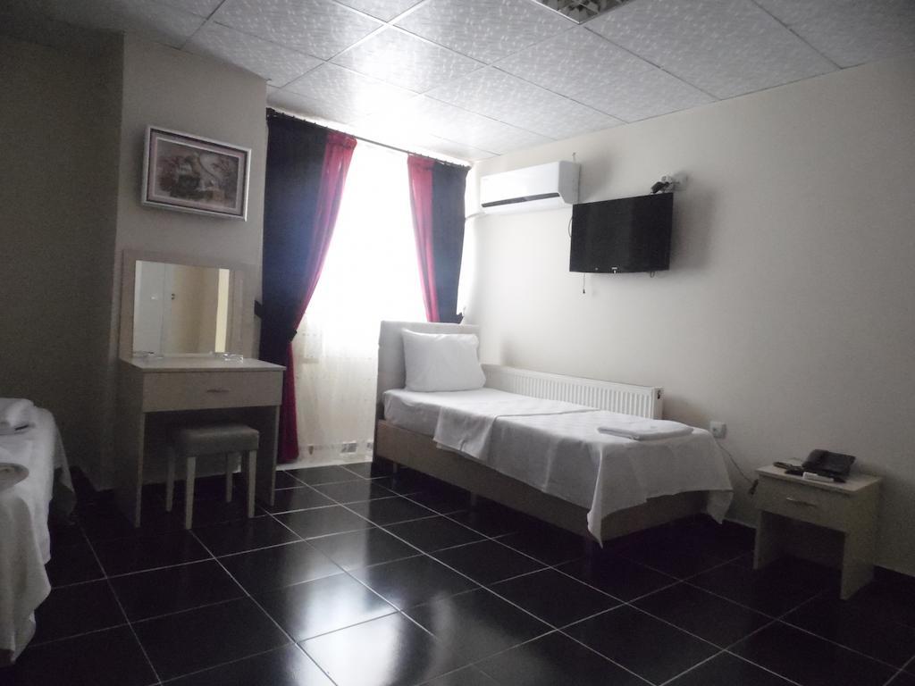 Saral Otel Derince Værelse billede